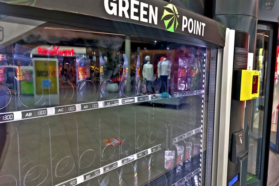 Ilustračný obrázok k článku Legálne drogy dostať aj v Prešove: Záujem pri automatoch prejavujú aj mladiství, FOTO