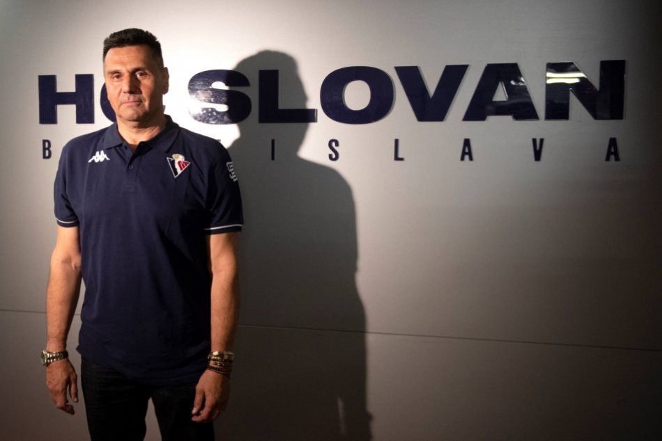 Ilustračný obrázok k článku TĽAPLI si s českou legendou: Na striedačku Slovana zasadne známy búrlivák Růžička, FOTO