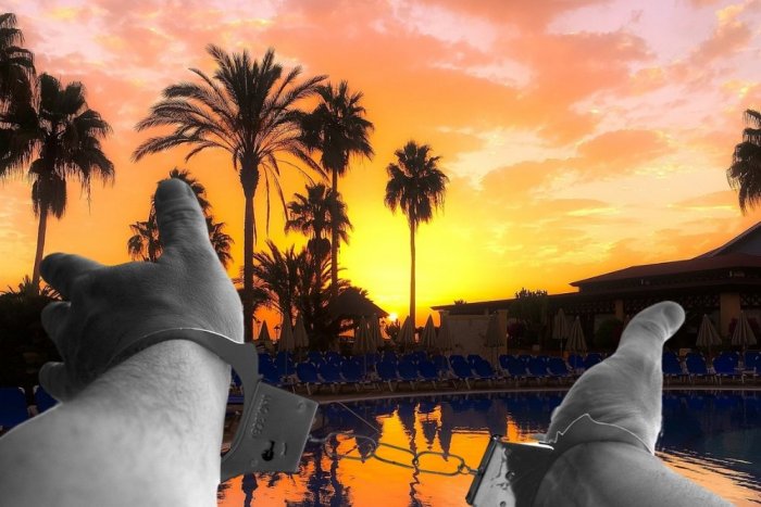 Ilustračný obrázok k článku SVET O SLOVENSKU: Na Tenerife zatkli slovenského čašníka, ukrýval sa pred spravodlivosťou!