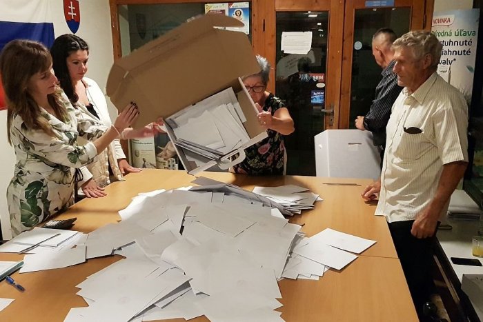 Ilustračný obrázok k článku Ako volili Slováci žijúci v zahraničí? Jedna strana u nich vyhrala s DRVIVÝM náskokom