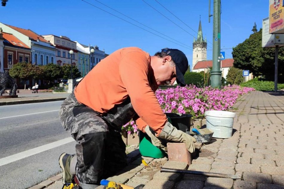 Ilustračný obrázok k článku Emil sa na to už nemohol pozerať: Sám sa angažuje a RIEŠI nedostatky v Prešove, FOTO