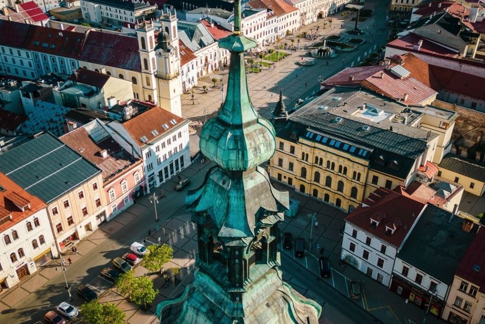 Ilustračný obrázok k článku Bystrická GALÉRIA sa snaží KÚPIŤ významné dielo: PENIAZE chce získať aj od ľudí