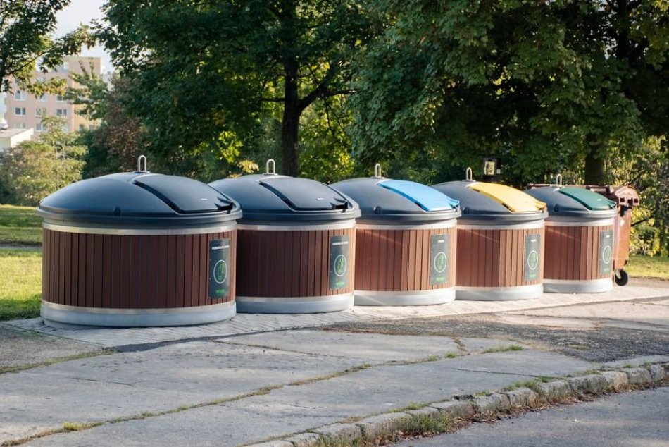 Ilustračný obrázok k článku Na Klokočine osadili nové polopodzemné kontajnery: KDE pribudnú ďalšie?