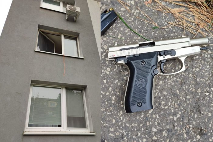Ilustračný obrázok k článku Muž STRIEĽAL v bratislavskom Ružinove: Pred políciou chcel utiecť cez OKNO