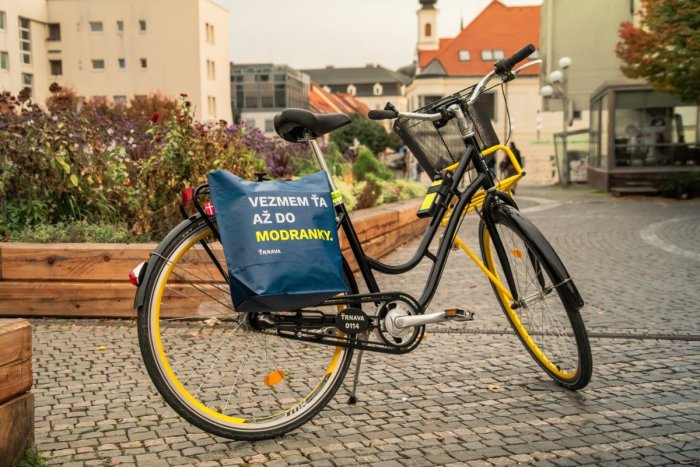 Ilustračný obrázok k článku Slovenská rarita: Trnava nakúpila špeciálne tašky až z DÁNSKA! Koľko stáli?