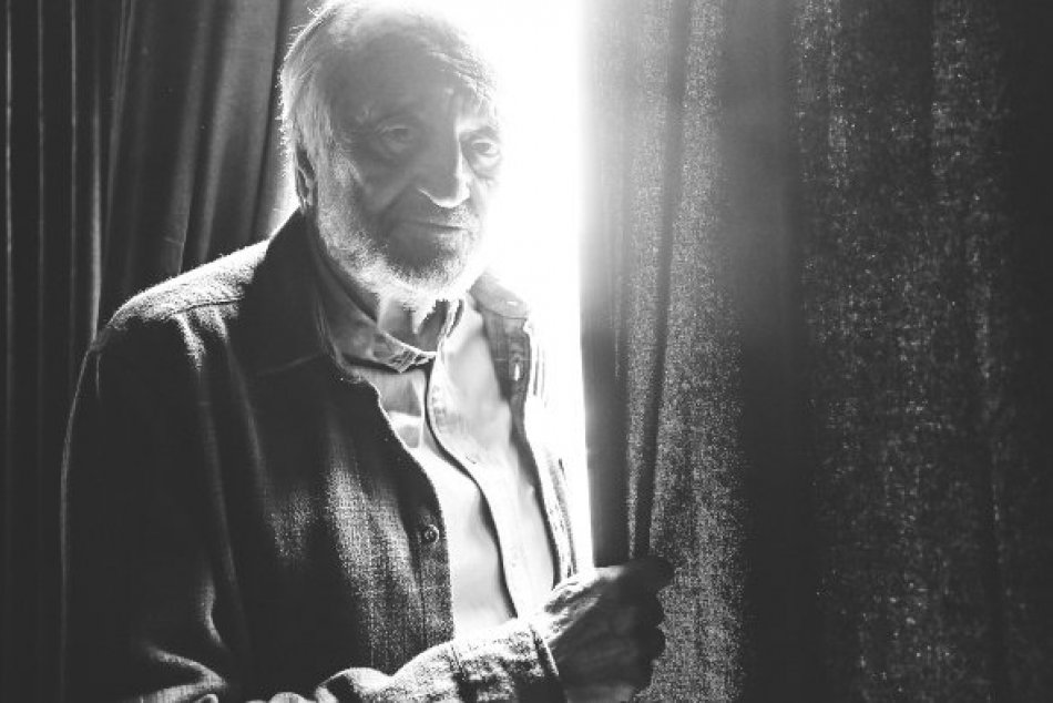 Ilustračný obrázok k článku UTAJENÝ album Milana Lasicu: Nečakané PREKVAPENIE, o ktorom nevedela ani jeho rodina!