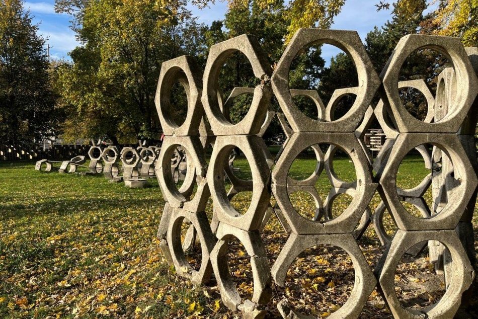 Ilustračný obrázok k článku Legendárne ihrisko HEXAGON prechádza obnovou: Kedy bude SPRÍSTUPNENÉ?