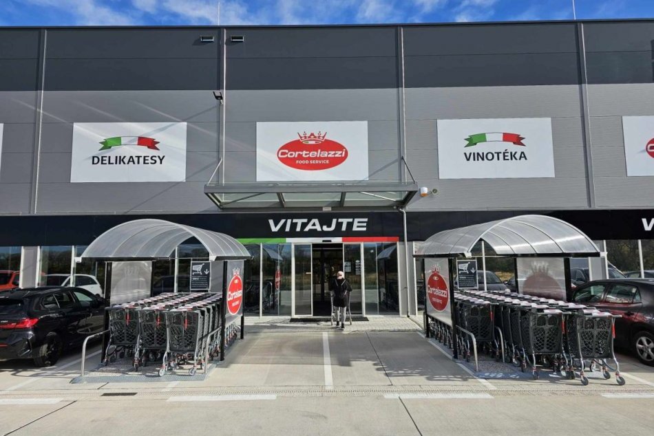 Ilustračný obrázok k článku VIDEO a FOTO: V Boroch otvorili známy taliansky supermarket Cortelazzi