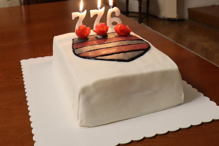 Ilustračný obrázok k článku Bola polárna žiara nad Prešovom darčekom k narodeninám? Mesto oslávilo už 776 rokov