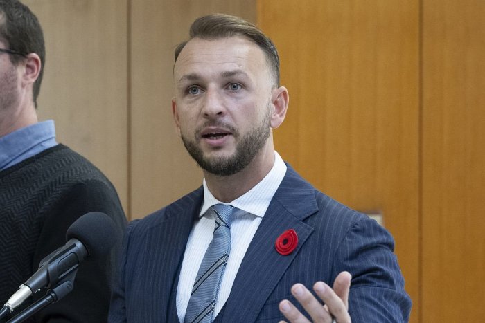 Ilustračný obrázok k článku SaS podala trestné oznámenie na ministra Šutaja Eštoka: Hovoria o TRESTNOM čine!