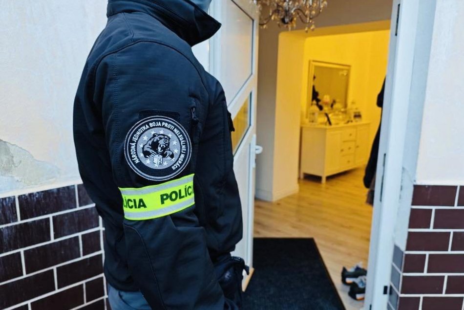 Ilustračný obrázok k článku Otrasné správanie muža: V popradskom podniku napadol 3 ženy!