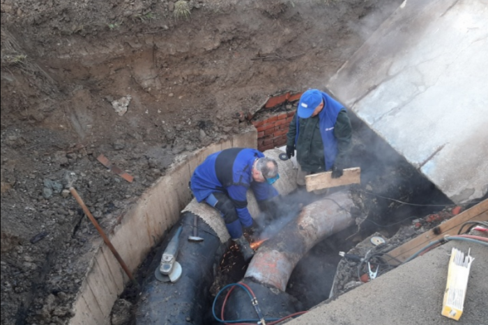 Ilustračný obrázok k článku Najviac dotknuté je Sídlisko III: Havária horúcovodu odstavila od tepla takmer TISÍC bytov