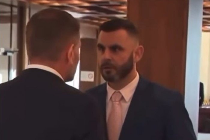 Ilustračný obrázok k článku Takmer sa POBILI: Matovič spustil vulgarizmy na Mažgúta, nazval ho čur*čikom