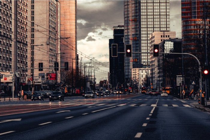 Ilustračný obrázok k článku V susednej metropole nastanú zásadné zmeny: Pozor, TIETO autá nebudú v meste vítané!