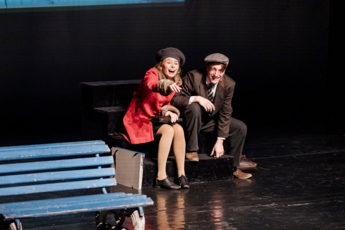 Ilustračný obrázok k článku Režisérkou bola popradská pedagogička: Študenti ponúkli na doskách divadla SILNÚ tému