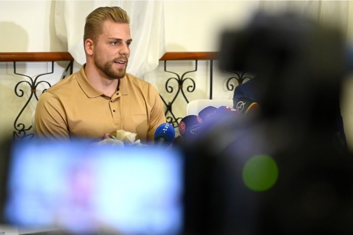 Ilustračný obrázok k článku V tejto sezóne je Košičan Černák najlepšie plateným slovenským hokejistom v NHL: KOĽKO zarobí?