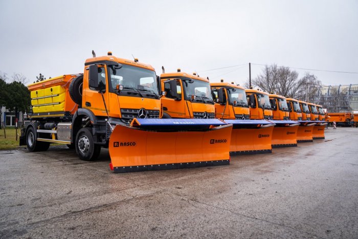 Ilustračný obrázok k článku Cestári Trnavského kraja sú pripravení na zimu: O zjazdnosť sa bude starať 135 vodičov