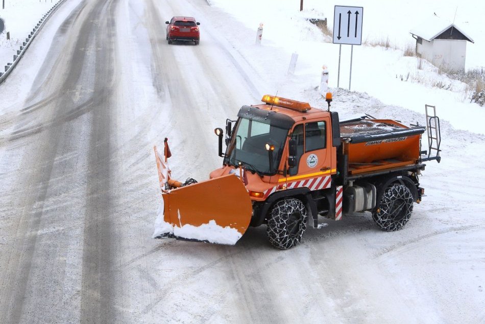 Ilustračný obrázok k článku Cestári sa dostávajú do NEBEZPEČNÝCH situácií: Vodičom chýba TOLERANCIA, tvrdia