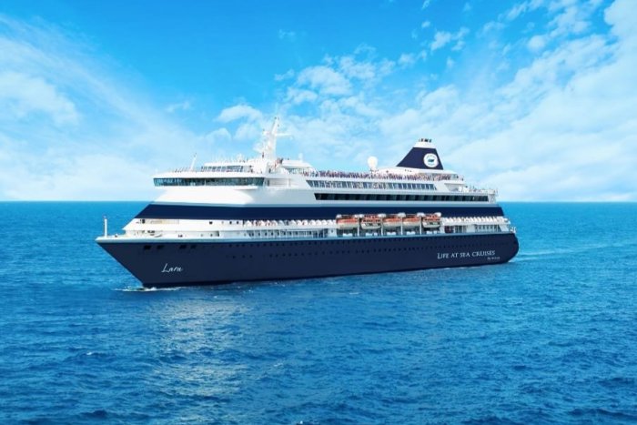 Ilustračný obrázok k článku KURIOZITA DŇA: 3-ročnú plavbu zrušili dva týždne pred vyplávaním! Žena kvôli nej predala byt