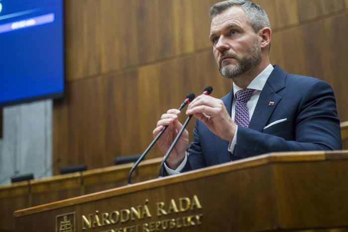 Ilustračný obrázok k článku Pellegrini stále zvažuje kandidatúru za prezidenta: Prezradil, kedy oznámi veľké rozhodnutie