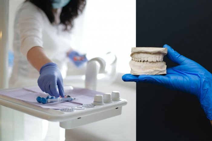 Ilustračný obrázok k článku NÁDEJ pre milióny ľudí: Naveky možno ODZVONILO zubnému kazu! Vedci ukázali REVOLÚCIU