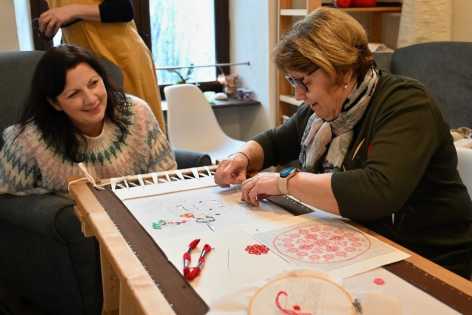 Ilustračný obrázok k článku V Trnave slávnostne otvorili Kreatívne centrum: Prestavba stála 8 MILIÓNOV eur, FOTO