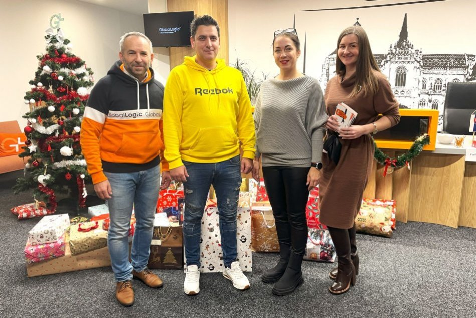 Ilustračný obrázok k článku Stromček prianí plní želania detí zo sociálne slabších rodín