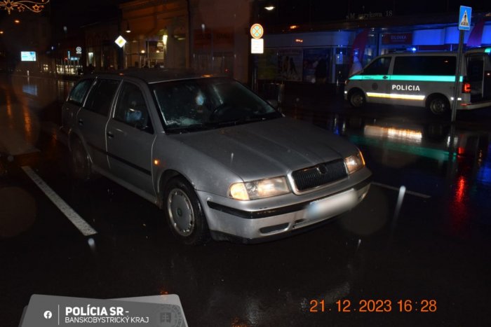 Ilustračný obrázok k článku Vodič ZRAZIL chodkyne priamo na PRIECHODE: Obe ženy utrpeli ZRANENIA