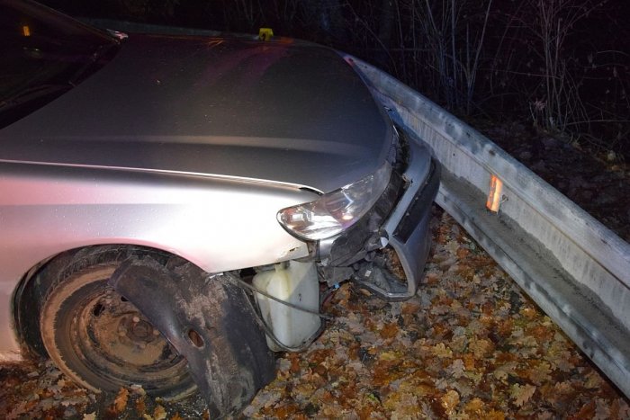 Ilustračný obrázok k článku Neuveriteľná DRZOSŤ! Muž po nehode ZAÚTOČIL na policajtov a vyhrážal sa im ZABITÍM