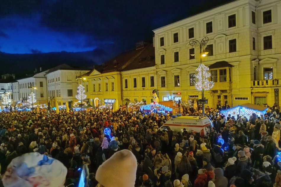 Ilustračný obrázok k článku BEH nočnou Bystricou aj KONCERTY: Vybrali sme TOP lákadlá prvého víkendu roka