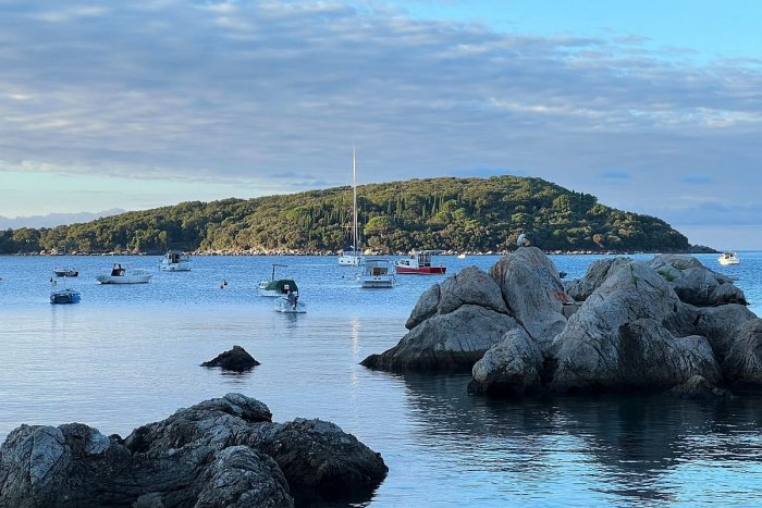 Ilustračný obrázok k článku Kúpte si nádherný OSTROV v Chorvátsku! SUMA, za ktorú sa predáva, ale nie je pre každého