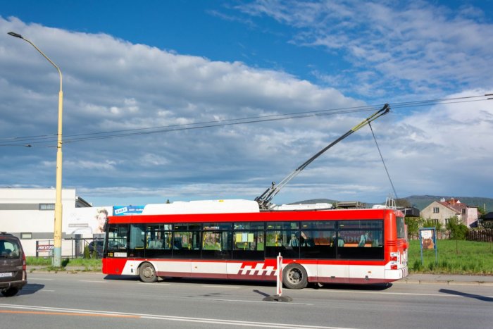 Ilustračný obrázok k článku Trolejbusy mali opäť VÝPADOK, viaceré linky nepremávali: Čo bol dôvod poruchy tentoraz?