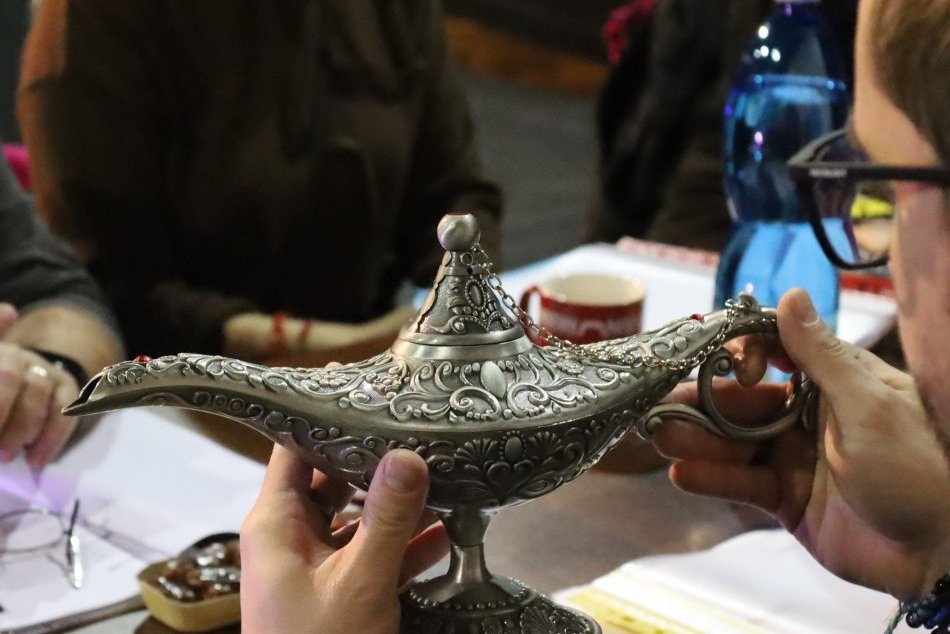 Ilustračný obrázok k článku Nádych Orientu v Nitre: V Starom divadle ožije príbeh o Aladínovi