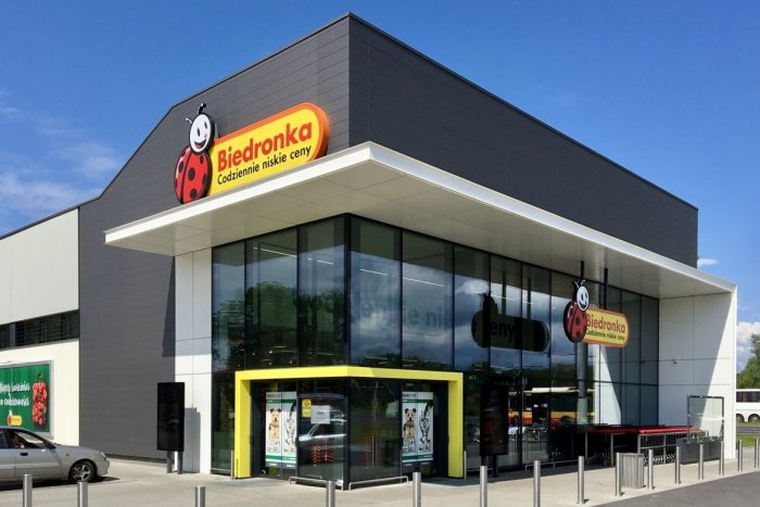 Ilustračný obrázok k článku Ešte si počkáme! Otvorenie predajní Biedronka na Slovensku sa ODKLADÁ