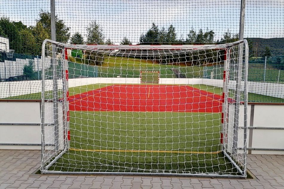 Ilustračný obrázok k článku Nové ihrisko aj letné kino: NSK pridelil obciam dotácie v hodnote takmer 1,8 milióna eur