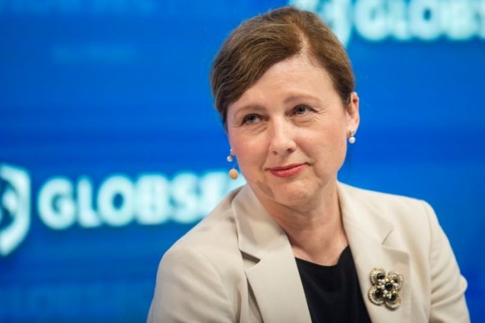 Ilustračný obrázok k článku Česká eurokomisárka VARUJE Slovensko: Pre justičné reformy vám EÚ môže OBMEDZIŤ financie