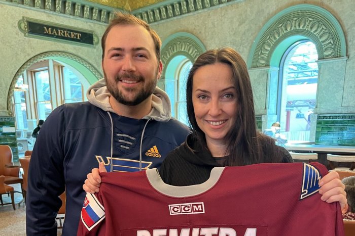 Ilustračný obrázok k článku PREKVAPENIE po uvedení Demitru do Siene slávy: Majku zastavil fanúšik a... NÁDHERNÉ gesto!