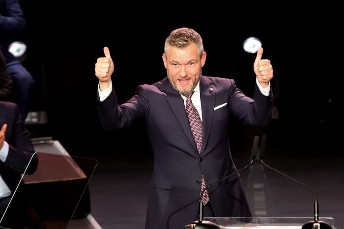 Ilustračný obrázok k článku Pellegrini splnil PODMIENKU: Poslanci Hlasu ho OFICIÁLNE navrhli za kandidáta na prezidenta