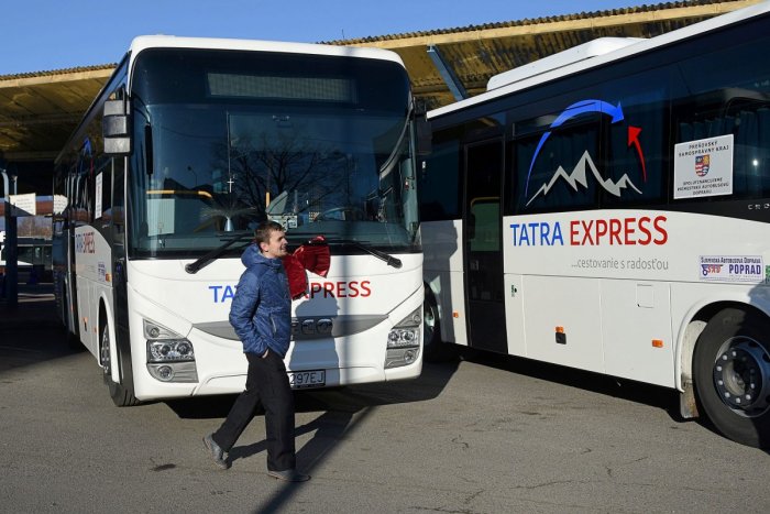 Ilustračný obrázok k článku Prešovská župa neskrýva ROZHORČENIE: Nevypravené spoje SAD sú porušením podmienok!