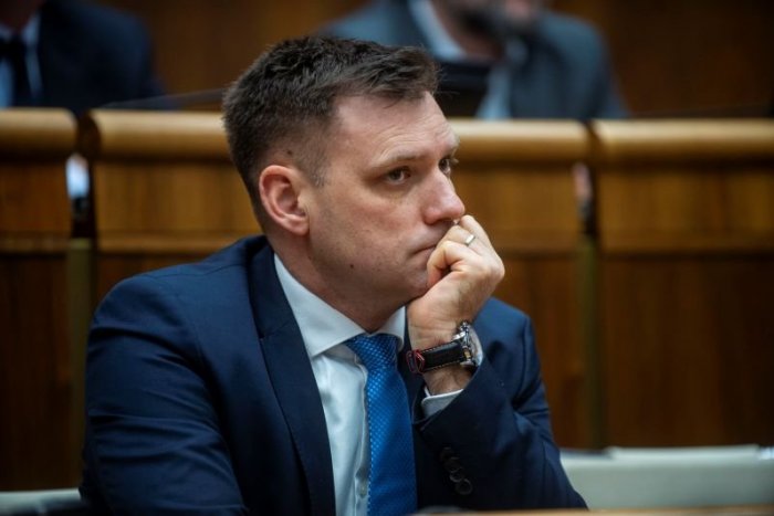 Ilustračný obrázok k článku Taraba to povedal priamo: Najpravdepodobnejším scenárom je rekonštrukcia vlády