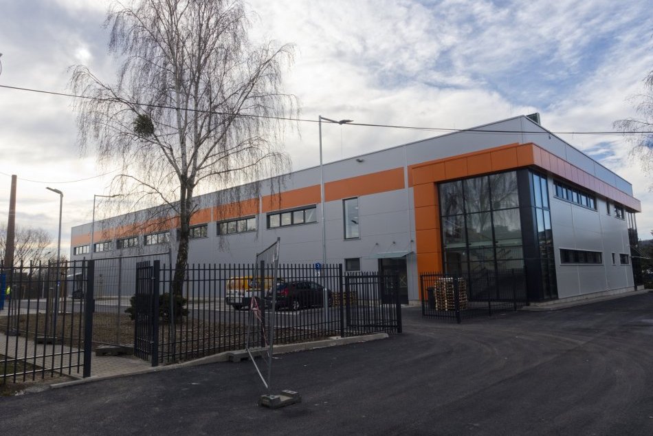 Ilustračný obrázok k článku FOTO: Jediní školáci v Košiciach bez telocvične budú mať čoskoro parádnu športovú halu!