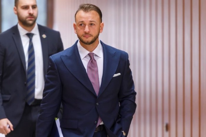 Ilustračný obrázok k článku Šutaj Eštok by súhlasil so SPRÍSNENÍM trestov za násilné OHAVNÉ činy