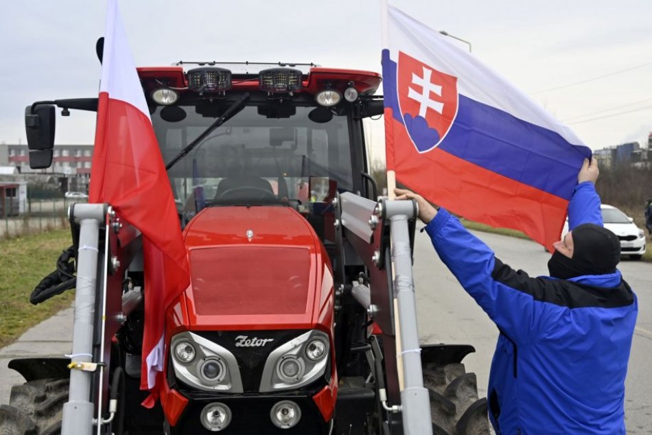 Ilustračný obrázok k článku Protest farmárov môže zasiahnuť do chodu liniek SAD Poprad: Pripraviť sa treba na meškanie