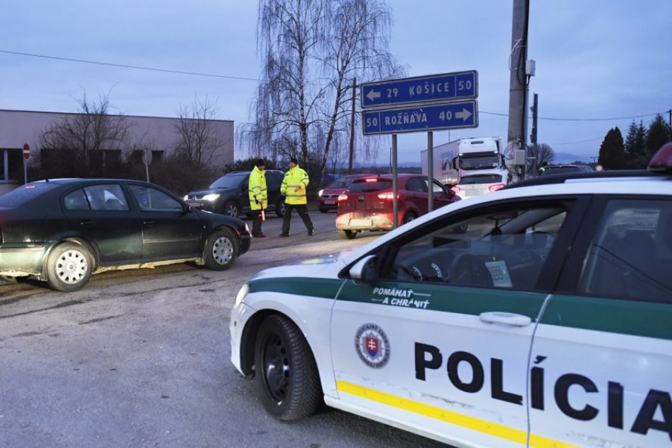 Ilustračný obrázok k článku Uzavreté mestá v Košickom kraji: Nafúkal aj vodič autobusu medzimestskej dopravy!