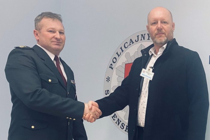 Ilustračný obrázok k článku KAUZA drsného zásahu na vodiča, ktorý oškrel auto: Polícia sa Vlastimilovi OSPRAVEDLNILA