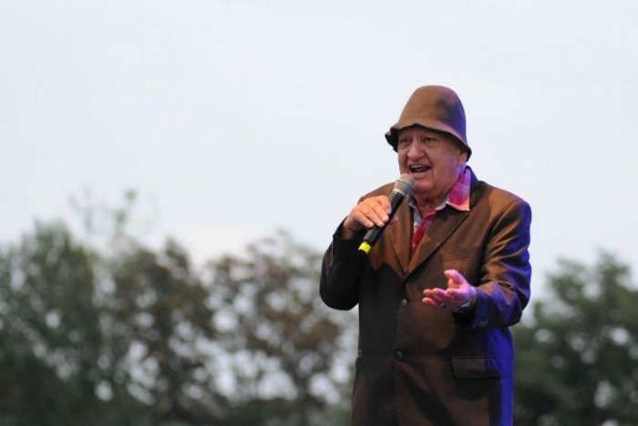 Ilustračný obrázok k článku Ľudový zabávač sa dočká pocty: Andera z Košíc vyobrazili na suvenírovej bankovke