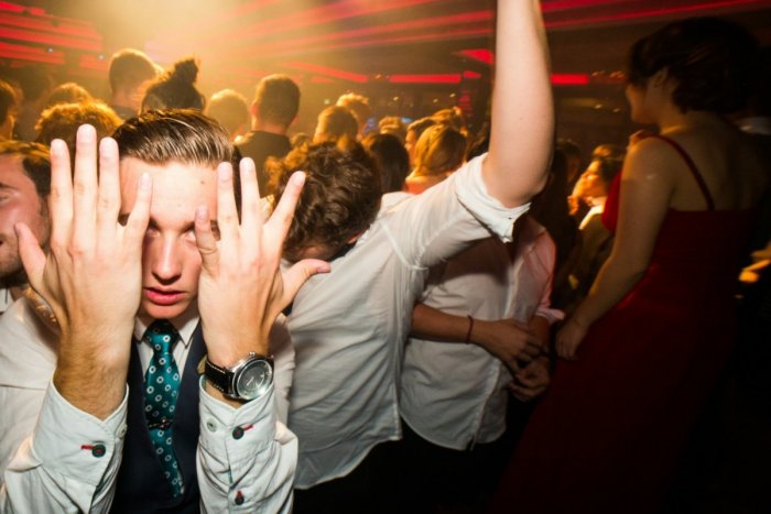 Ilustračný obrázok k článku Pocta LEGENDE, koncerty aj VOLEBNÁ noc: Máme pre vás TIPY na víkendové akcie v Bystrici