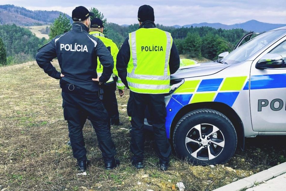 Ilustračný obrázok k článku POMÔŽTE nájsť Marcelu! Doma nechala VŠETKY osobné veci a odišla, FOTO vnútri