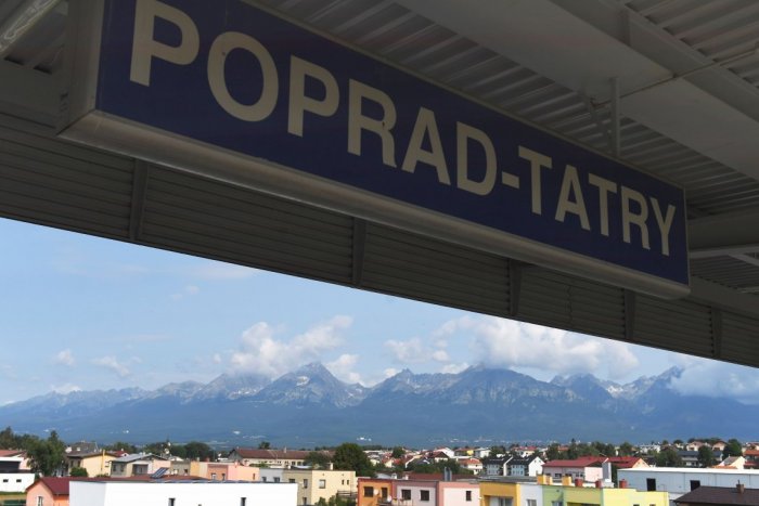 Ilustračný obrázok k článku Hrôza za bieleho dňa: Vo vestibule popradskej železničnej stanici došlo k prepadu!