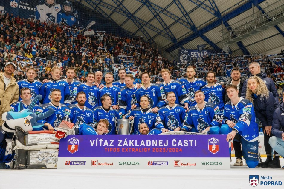 Ilustračný obrázok k článku V novembri bol na 11. mieste: Teraz má Poprad TROFEJ pre víťaza základnej časti, FOTO